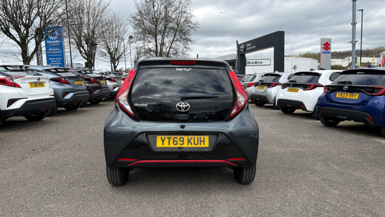 Toyota Aygo 1.0 VVT-i X-Trend 5dr x-shift Petrol Hatchback